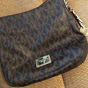 Michael Kors Crossbody